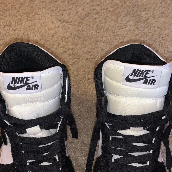 Women Nike Air Jordan 1 Retro High OG Black White Pony Hair CD0461 007 Sneakers - Picture 6 of 14